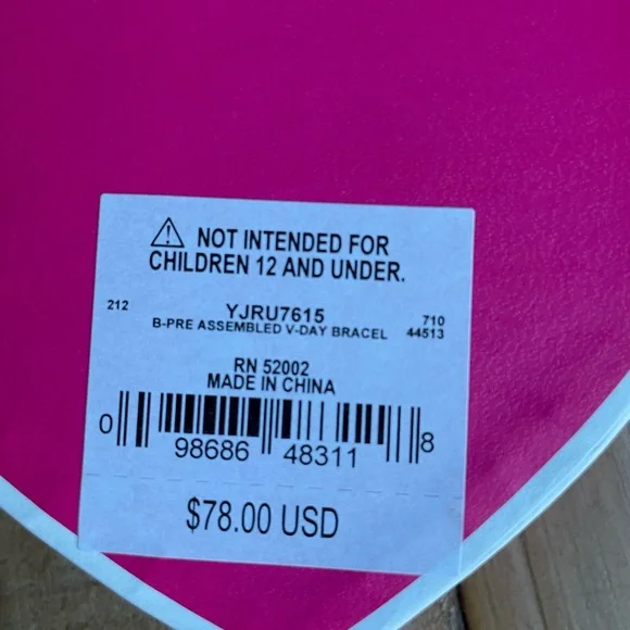 Juicy Couture Love Gold Bracelet with Crystal Charms - Picture 6 of 6